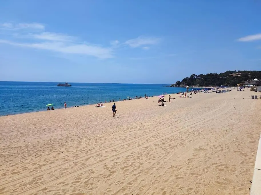 Apartamento Junto A La Playa En 滨海略雷特 0*,